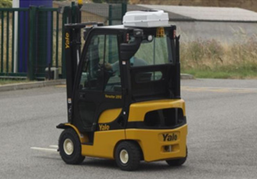 Compressor for electric forklift ac system